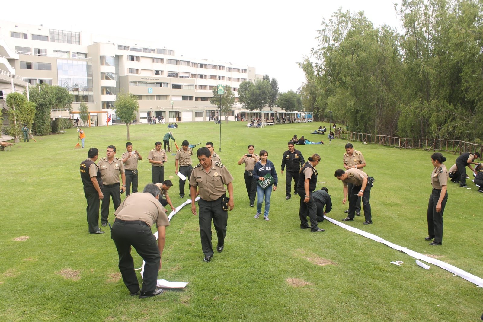 Policías recibieron capacitación en liderazgo y comunicación asertiva