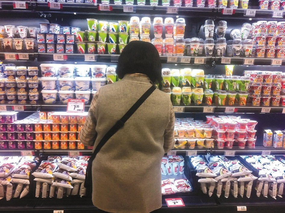 En medio de la polémica, ¿qué debe hacer Gloria para recuperar clientes?