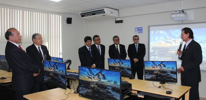 UNSA con nuevo laboratorio de idiomas