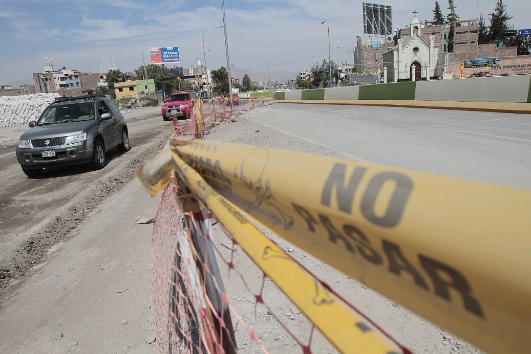 Advierten de graves errores en el intercambio de La Salud – Los Incas