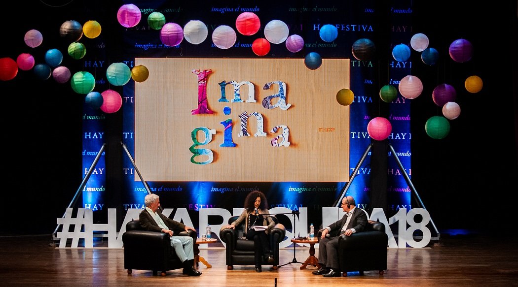 Una vida llena de literatura a través de Vargas Llosa y Rushdie