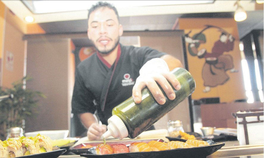 ¡Atrévete a probar la comida nikkei!