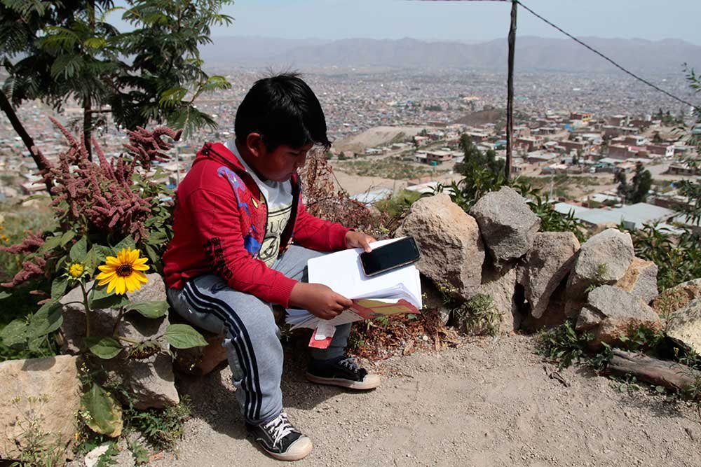 Más de 18 mil escolares en la región Arequipa podrían perder el año