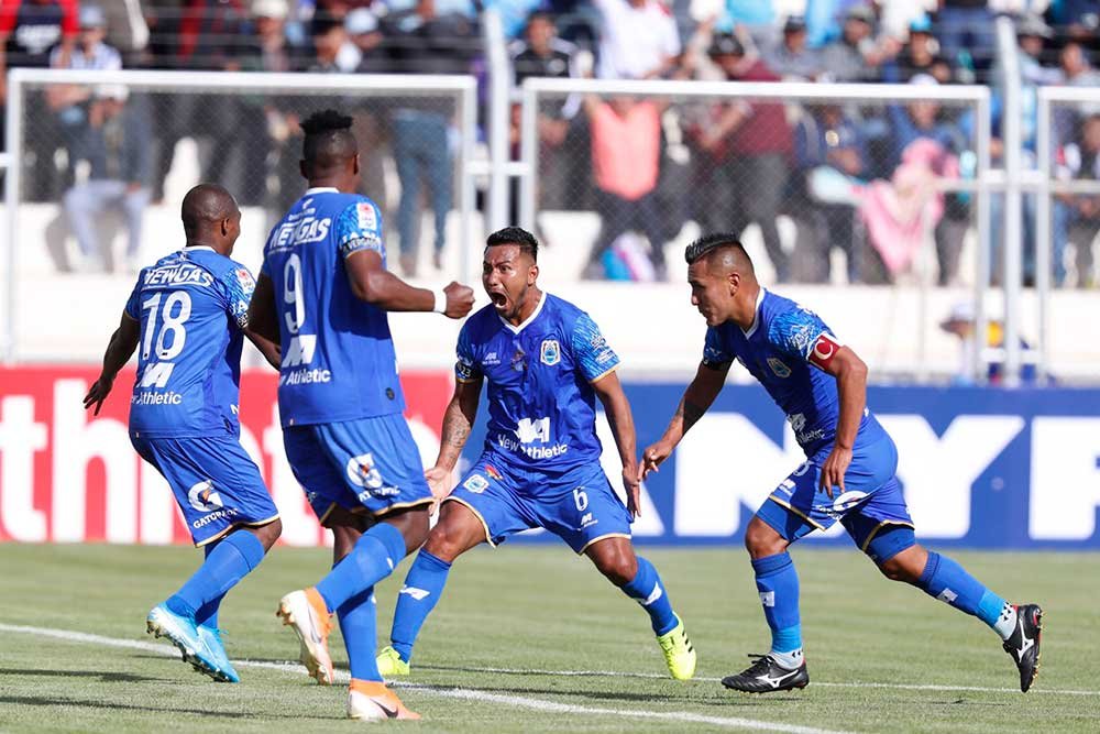 ¿Es importante retomar el fútbol profesional?