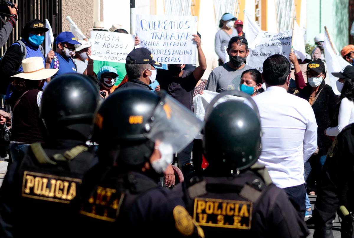 Entre la necesidad y el riesgo de contagio