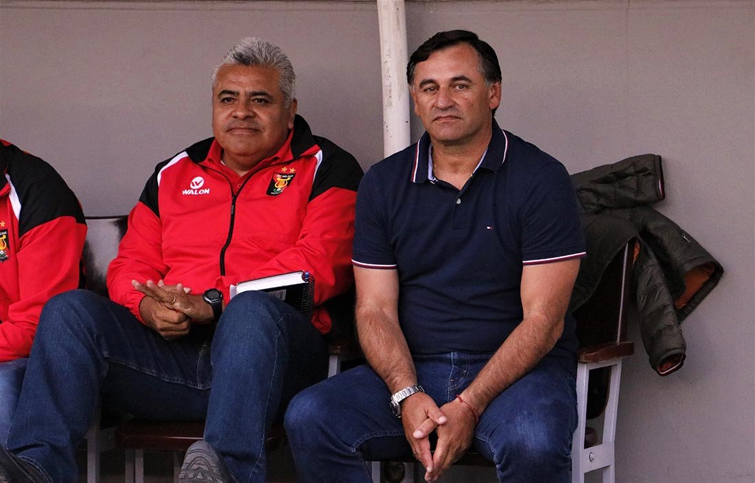 Malos resultados y polémicas internas, provocaron salida de Bustos del Melgar