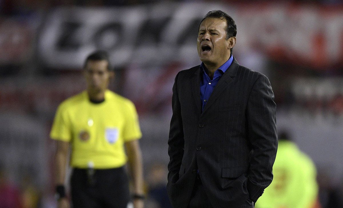 Fútbol peruano: quién es mejor, ¿un entrenador nacional o extranjero?