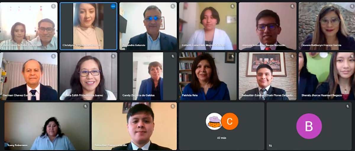 UCSP otorga becas integrales a 20 excelencias escolares