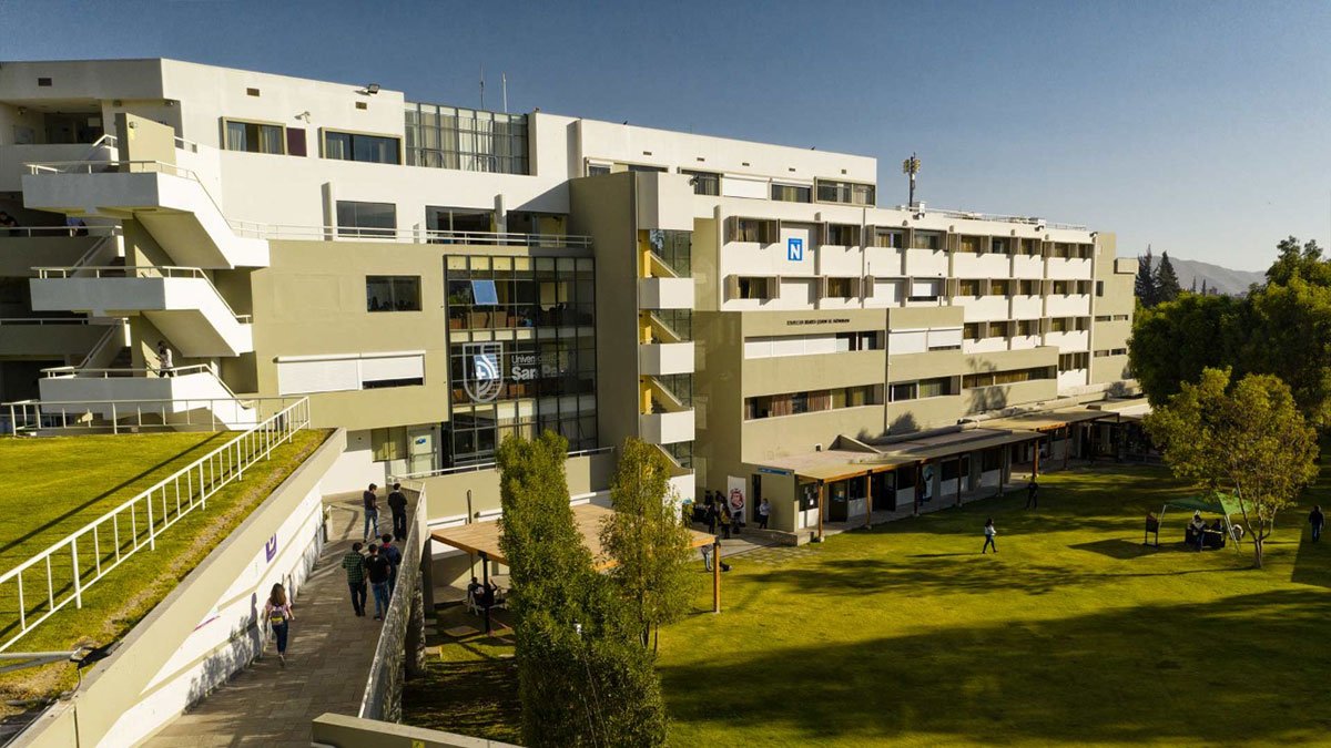 La San Pablo apunta a convertirse en referente en estudios de posgrado en el sur