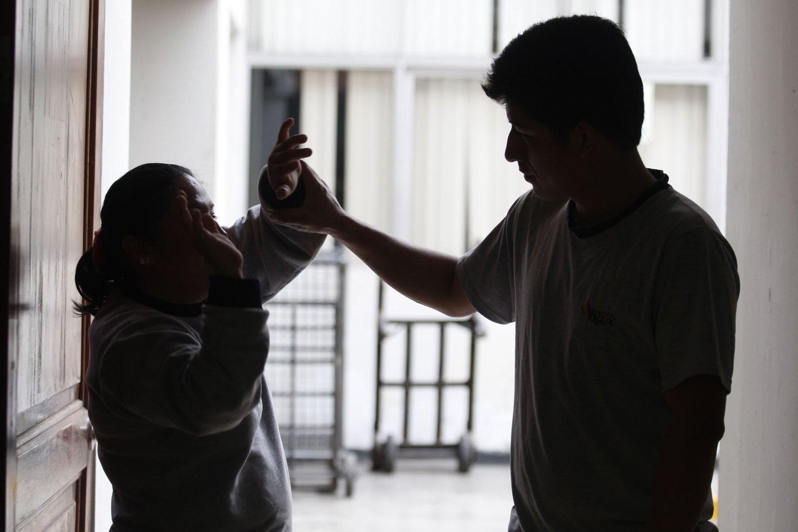 Dolor que se disfraza de amor