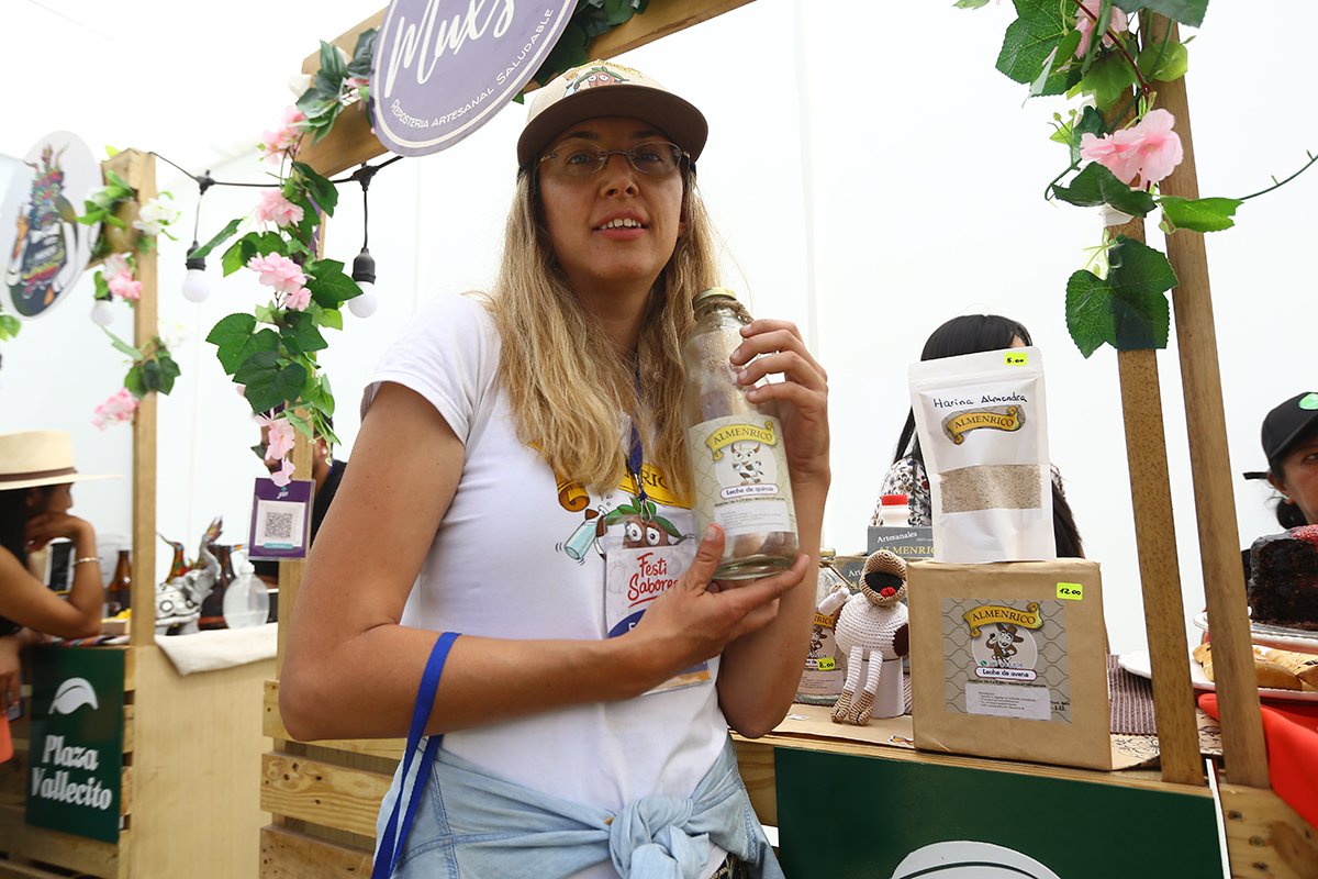 Almenrico y sus leches milagrosas para el cuerpo