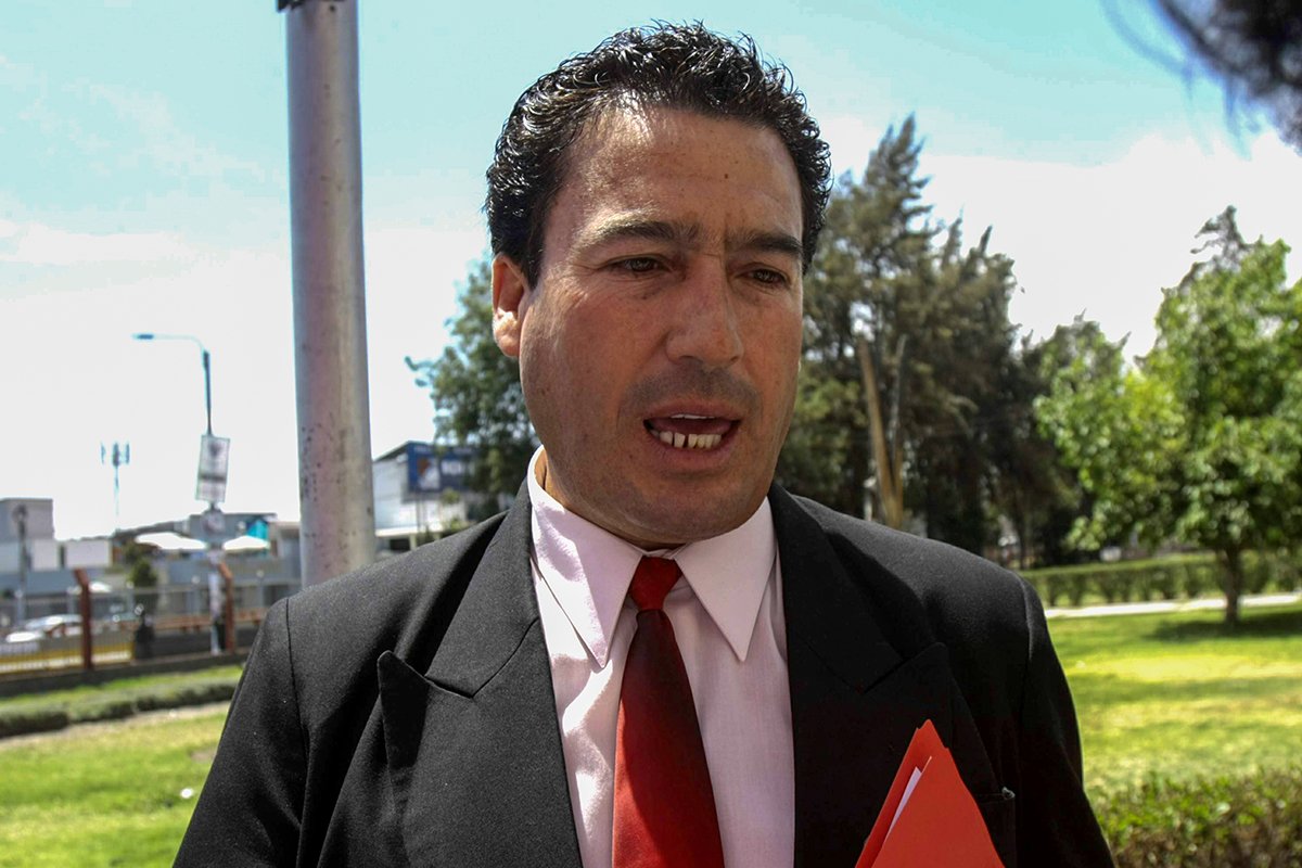 ¿Por qué tenemos autoridades que destacan más por escándalos?