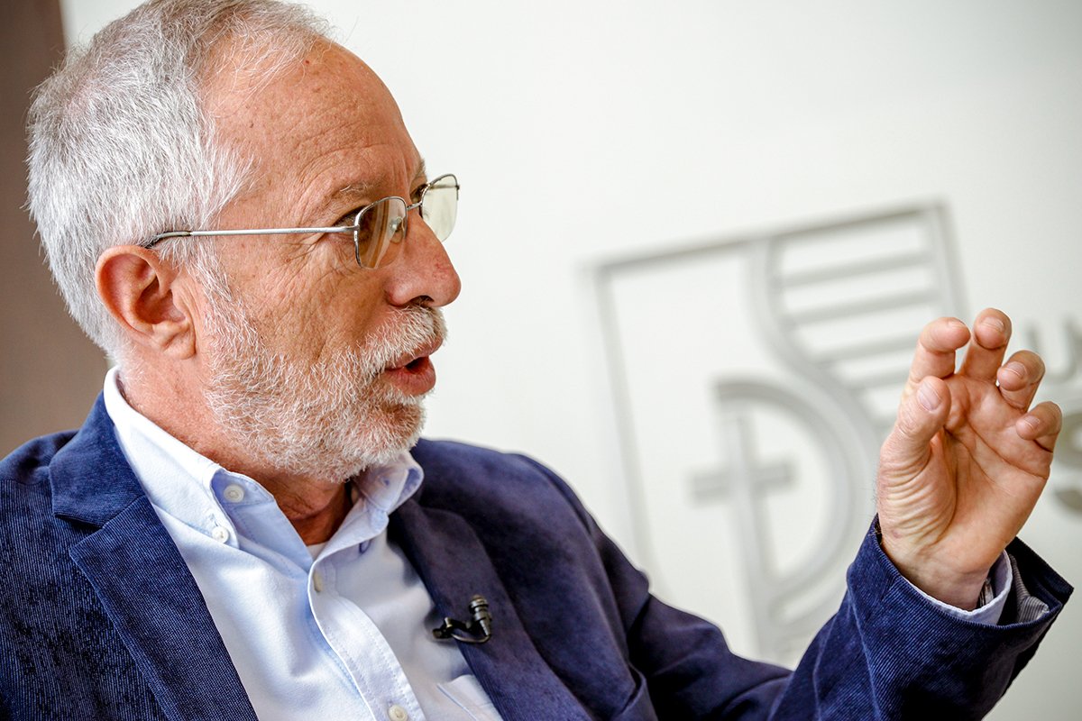 “Lo deseable es que en las cosas esenciales estemos unidos”