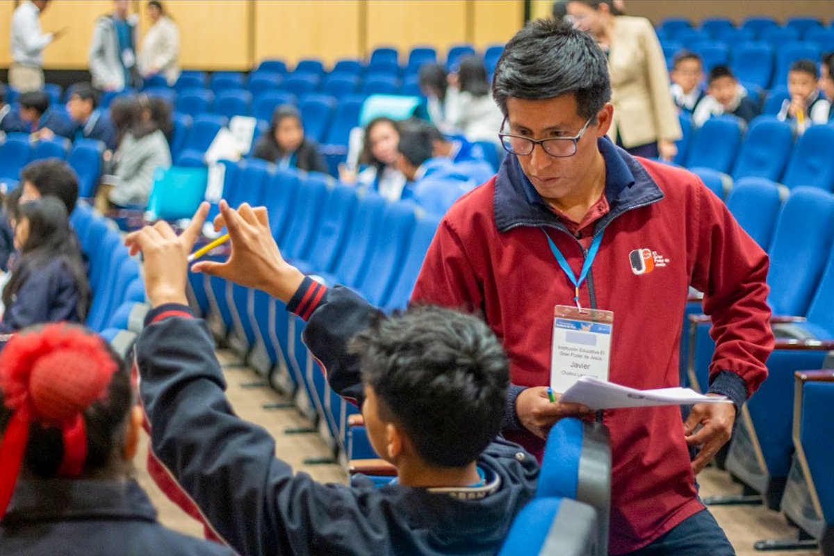 Capacitan a menores para poner freno al acoso escolar en colegios