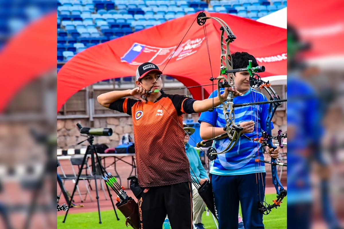 Ángel Bueno, un arquero que apunta a lo más alto