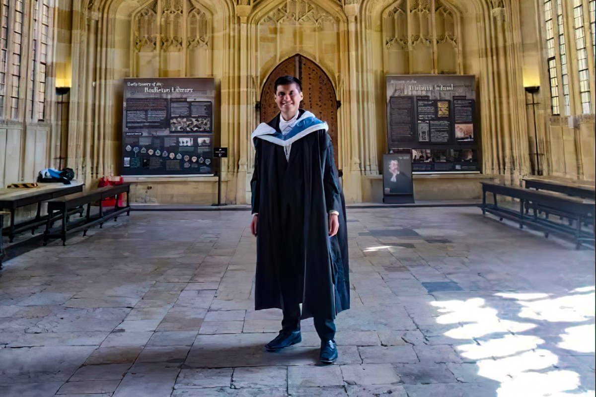 Egresado de la San Pablo gana beca y estudiará doctorado en la Universidad de Oxford