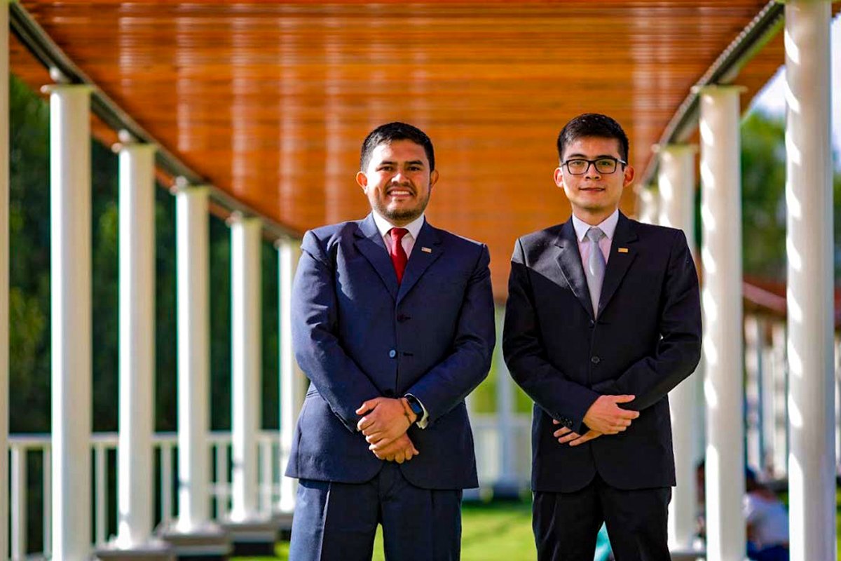 Egresados de la San Pablo ganan beca y estudiarán maestría en Estados Unidos