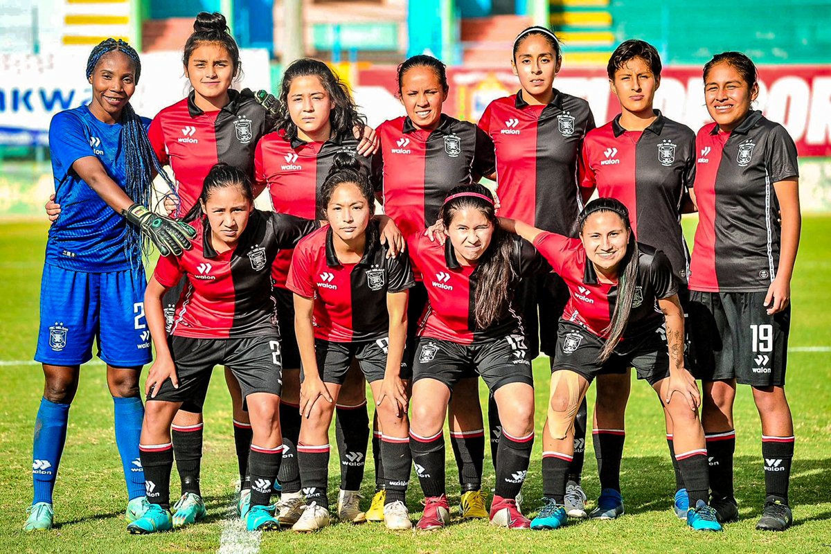 Camila Perochena, la niña que se marchó del país para convertirse en futbolista