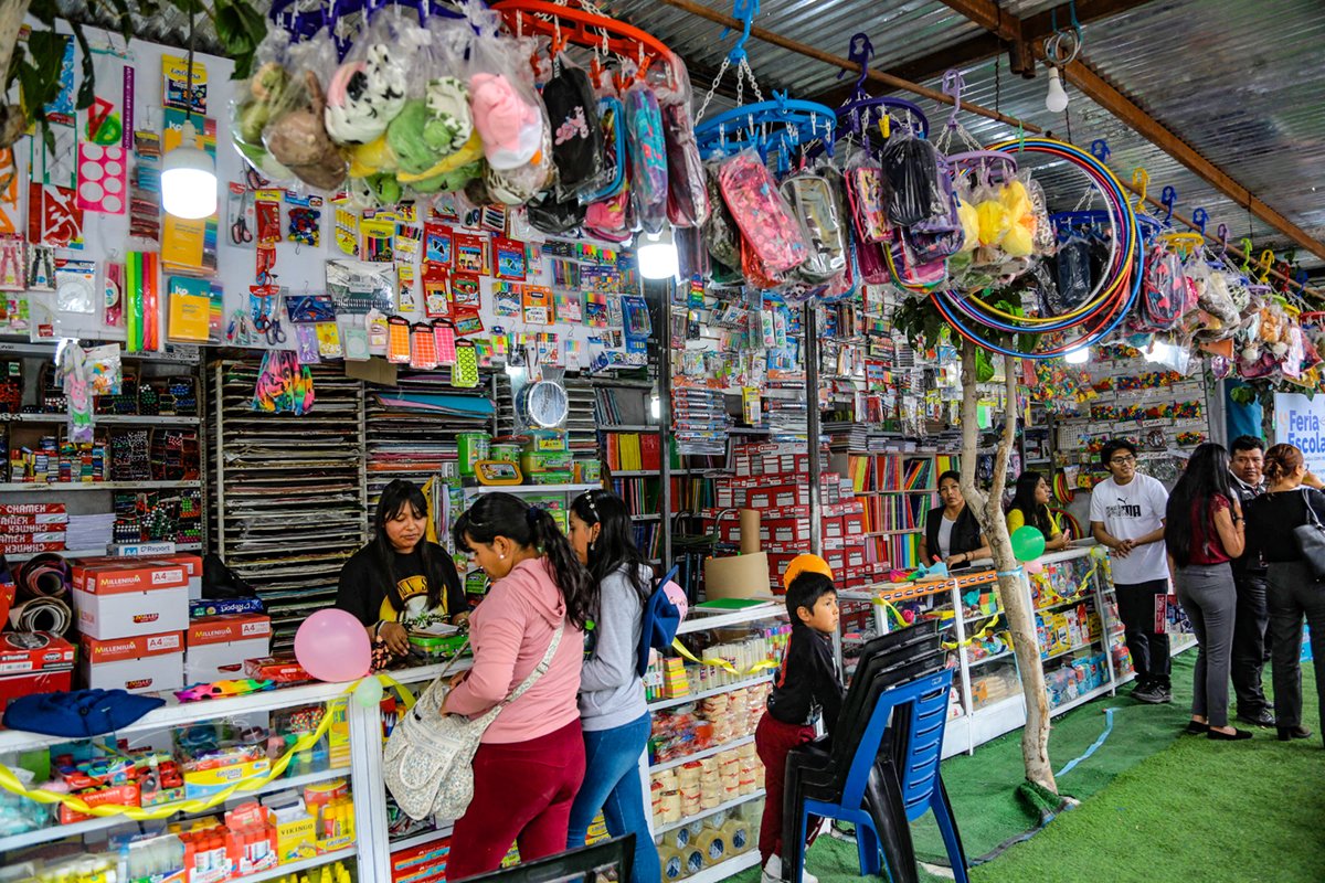 En Arequipa, padres de familia gastarían S/ 1000 por cada hijo matriculado en un colegio público