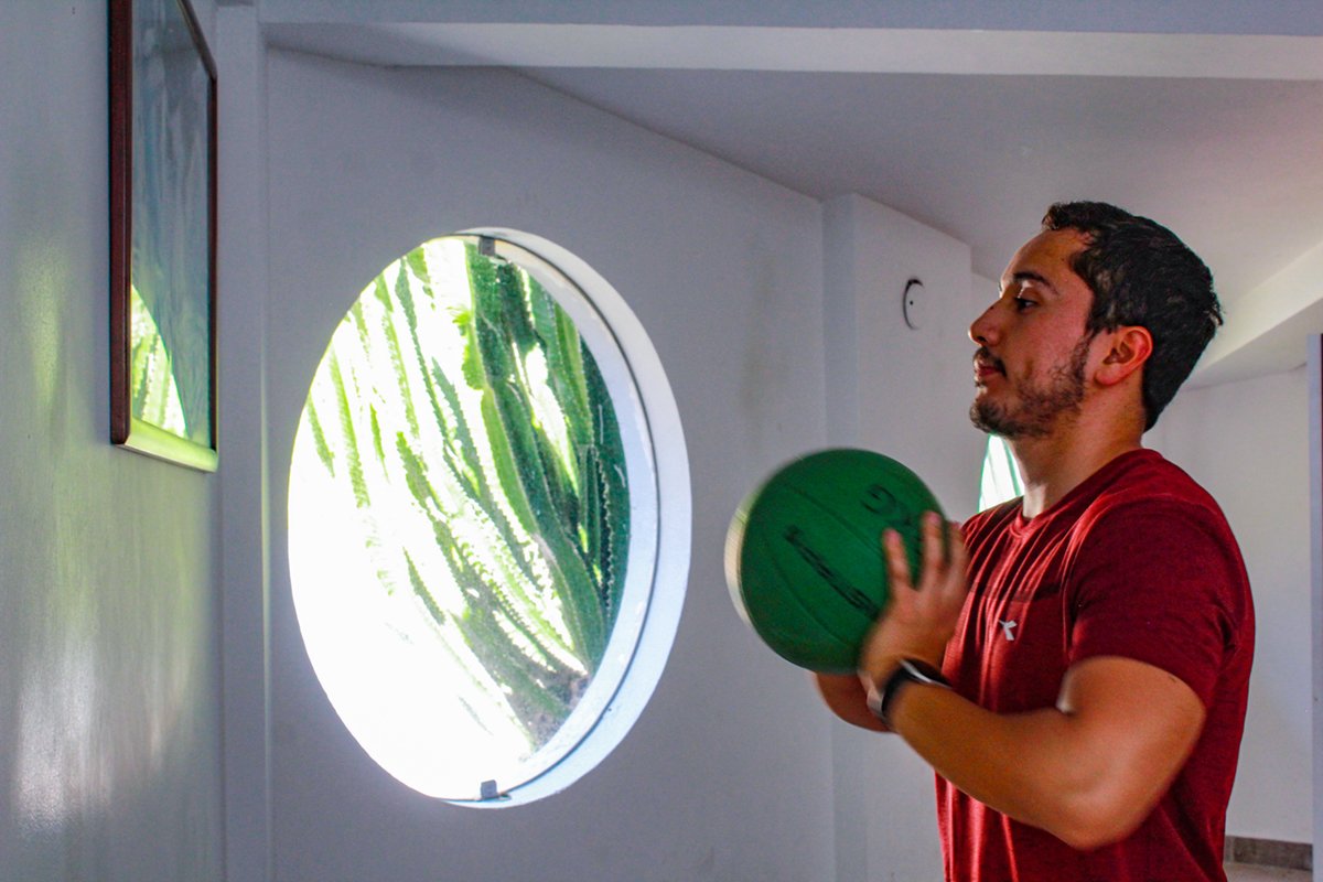 Sebastián Pomareda y la razón que lo llevó a ser uno de los mejores nadadores