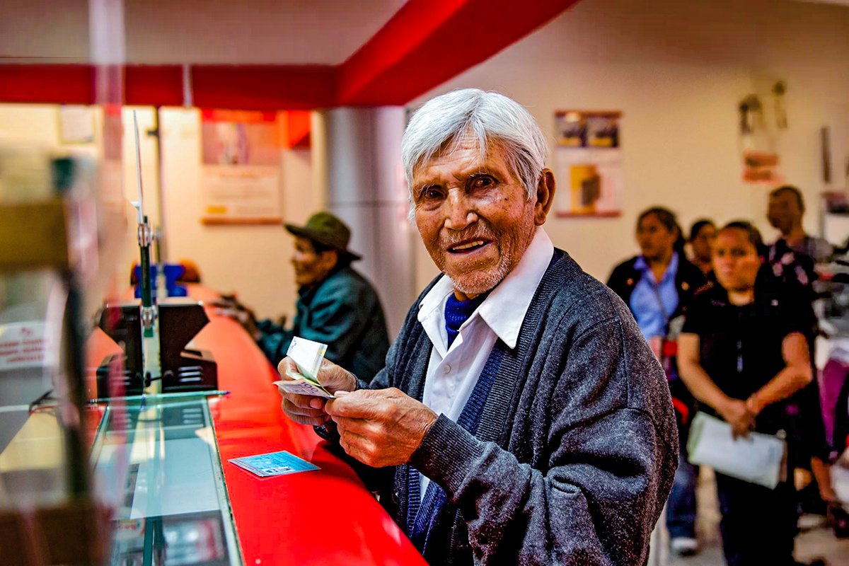 Juntos y Pensión 65 no impactan en la generación de autoempleo o emprendimiento