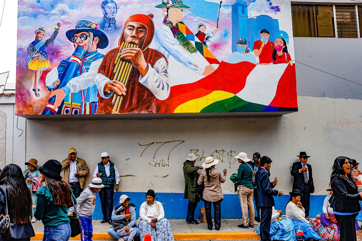 Perú debe superar la desigualdad étnica y recuperar la inversión privada para crecer