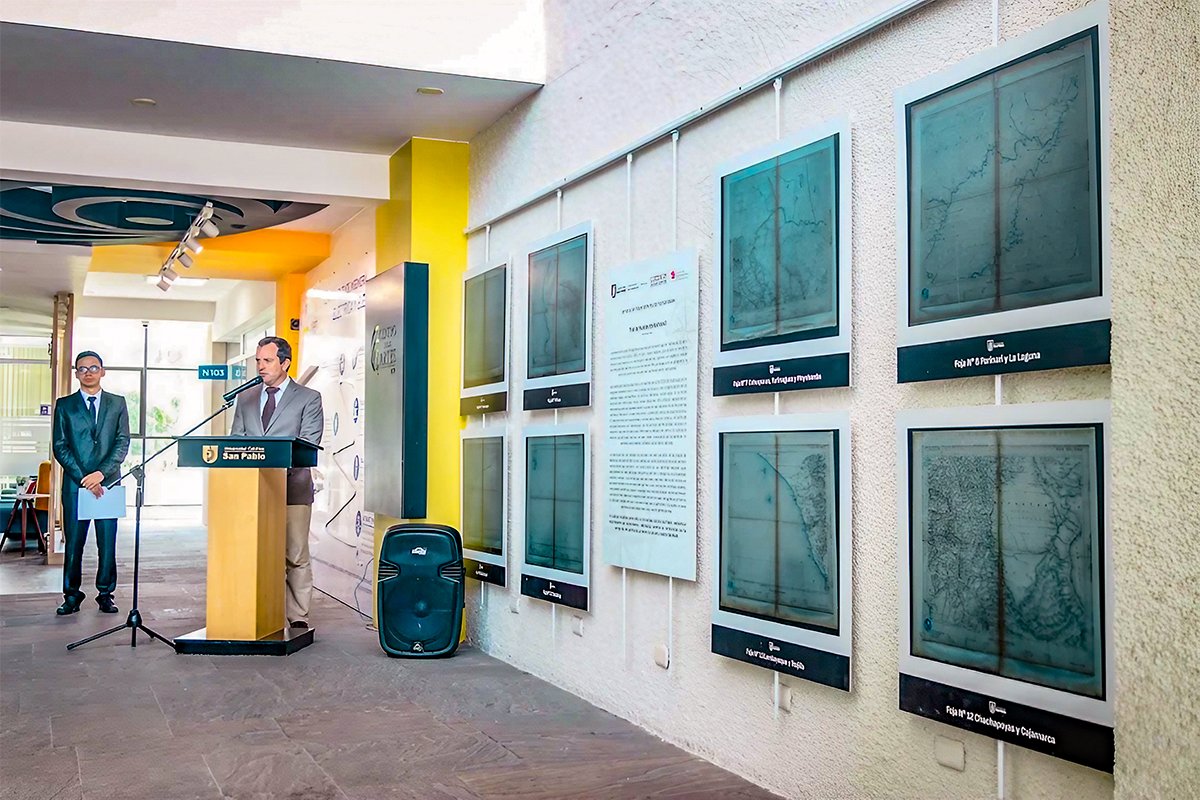 Biblioteca de la San Pablo resguarda mapas de Antonio Raimondi y fotos del archivo de Manuel Jesús Glave