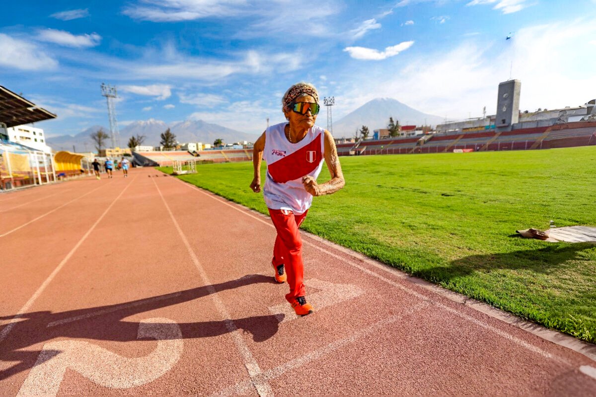 Yolanda Rodríguez, la atleta de 90 años que desafía al tiempo
