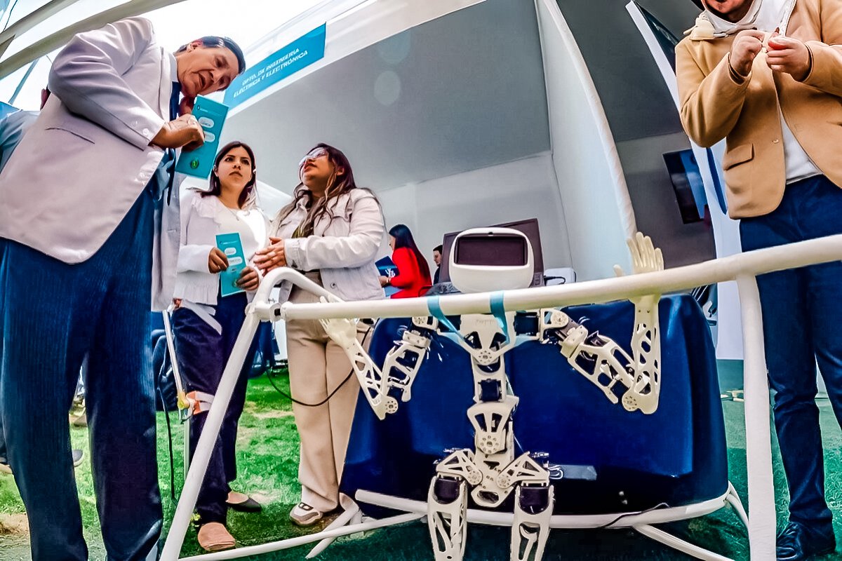 Diseñan andador inteligente para ayudar en la rehabilitación de pacientes con parálisis cerebral