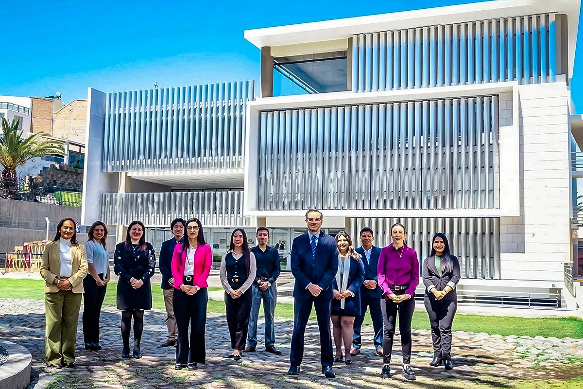 Escuela de Derecho de la San Pablo, es la única de Arequipa y el sur, en lograr la reacreditación internacional