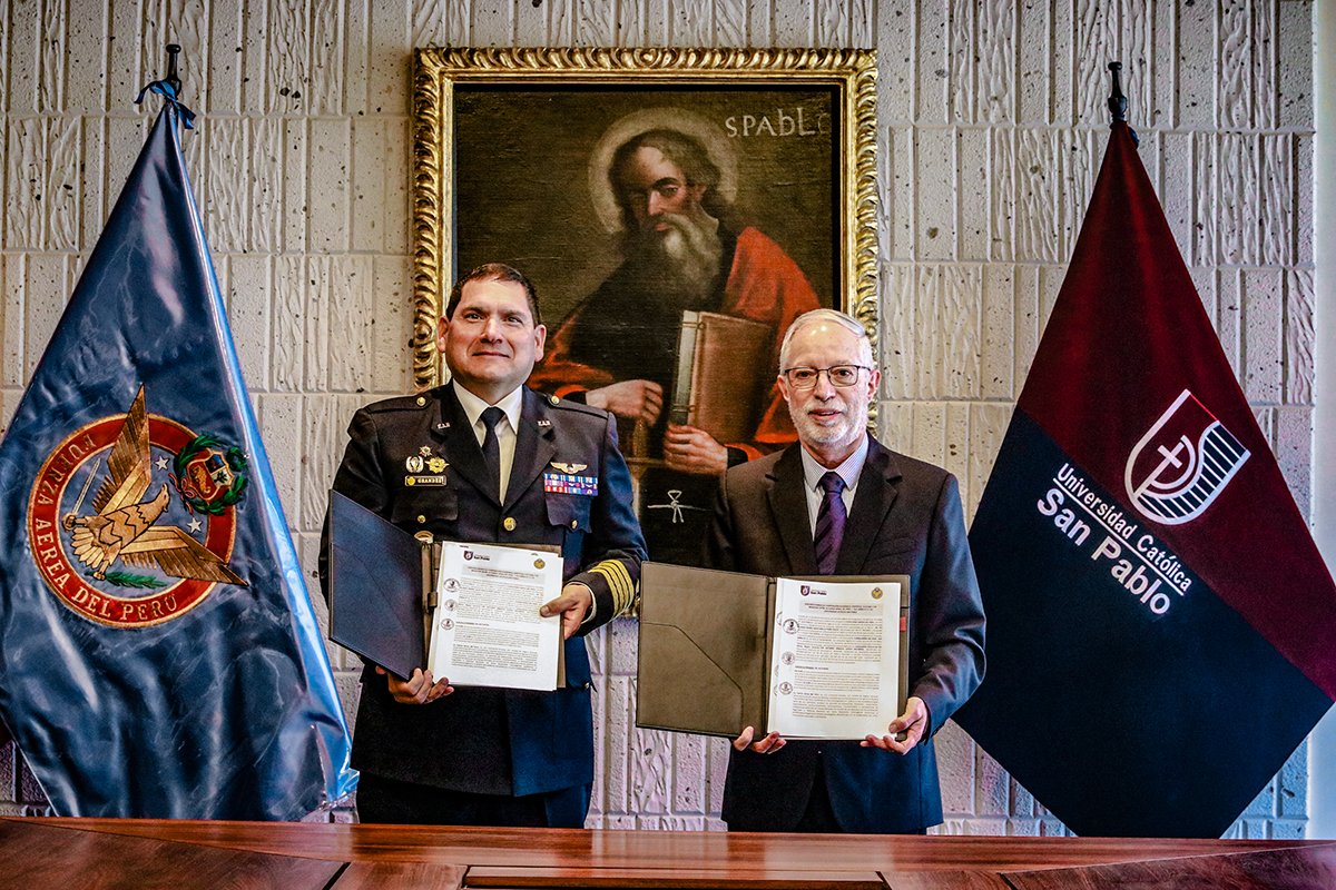 La San Pablo renueva convenio de cooperación interinstitucional con la Fuerza Aérea del Perú
