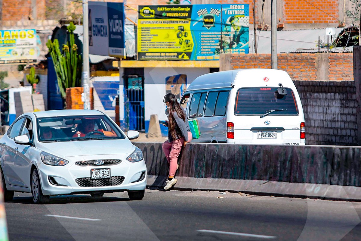 ¡Alto riesgo! en vía Arequipa – La Joya