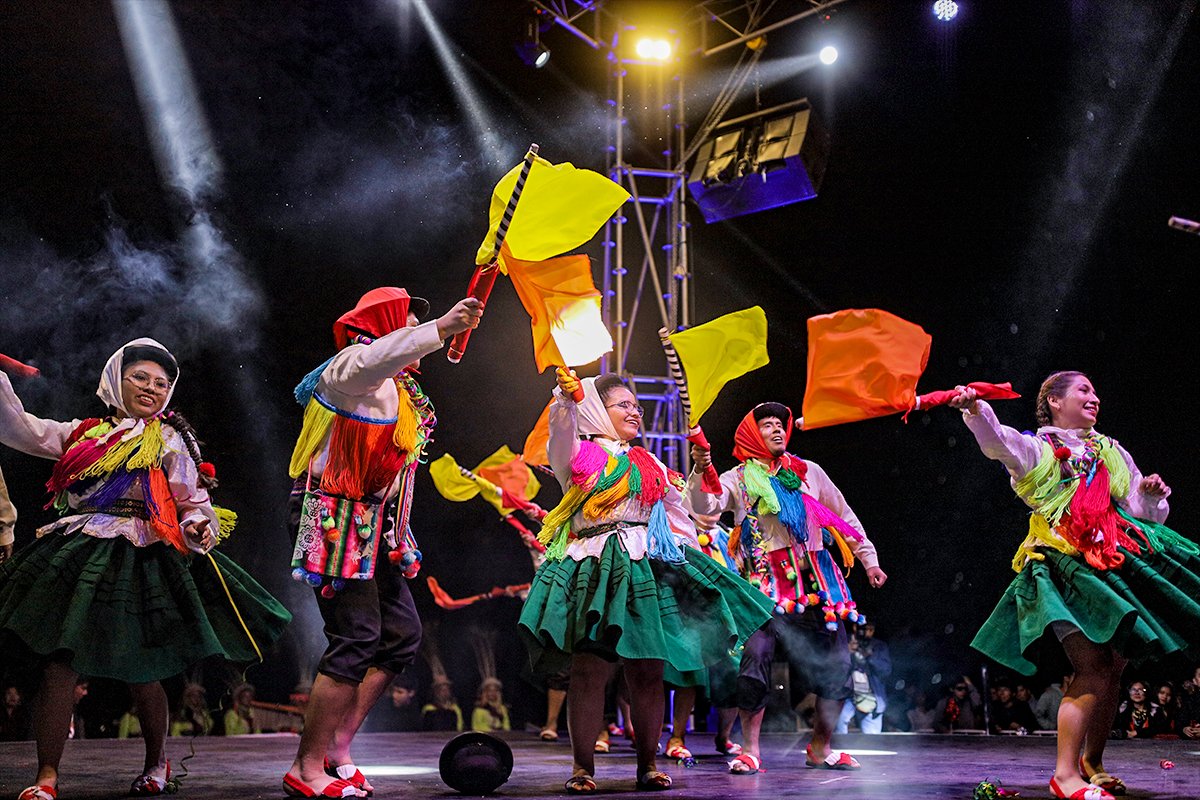 Color, alegría y ritmo marcaron la celebración de Universitas 2025 en la San Pablo