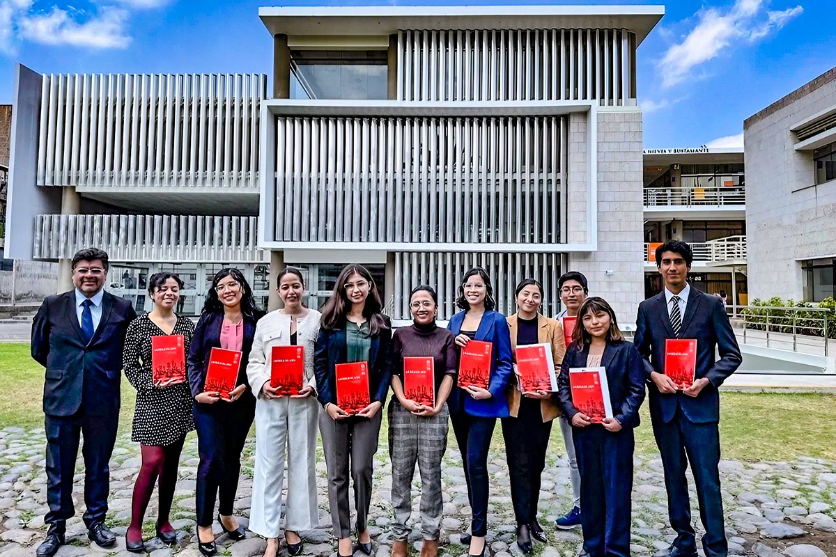 Equipo de Derecho de la San Pablo obtuvo segundo lugar en concurso de la Organización Internacional de Trabajo