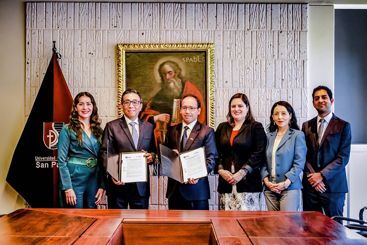 La San Pablo e Isaca Lima firman convenio para desarrollar capacidades en auditoría, ciberseguridad y gobernanza