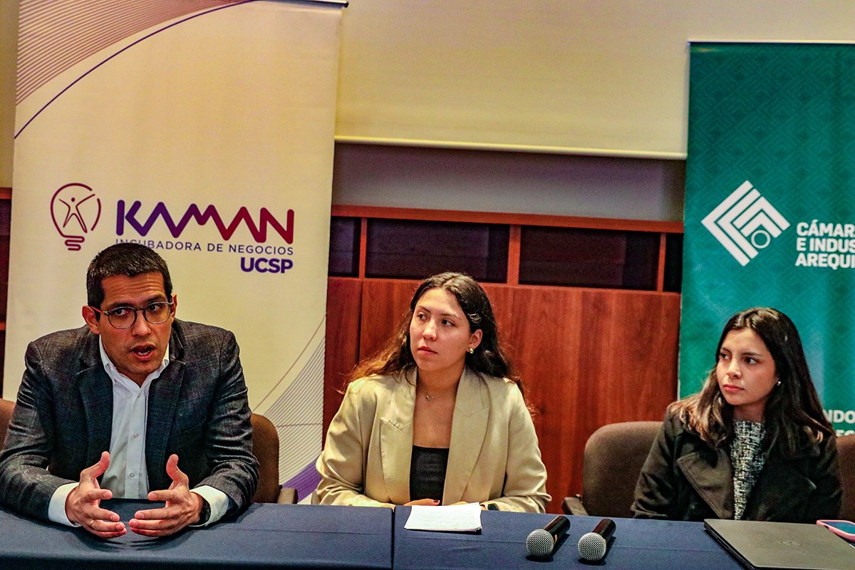 Promueven concurso escolar para ideas de negocio en Arequipa