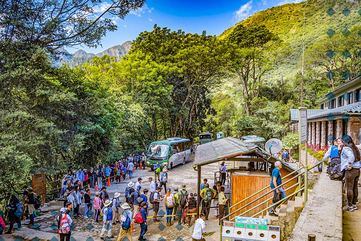Transporte terrestre a Machu Picchu en riesgo por culminación de la concesión de Consettur