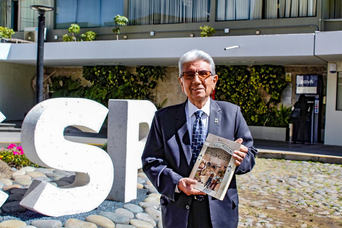 Libro publicado por la San Pablo recopila más de dos mil valses criollos y más de cien en partituras