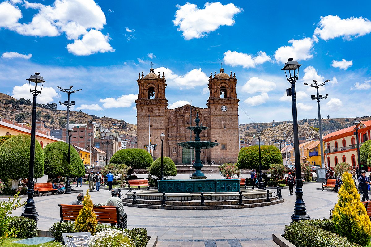 Puno celebra sus 357 años entre promesas de desarrollo y proyectos inconclusos
